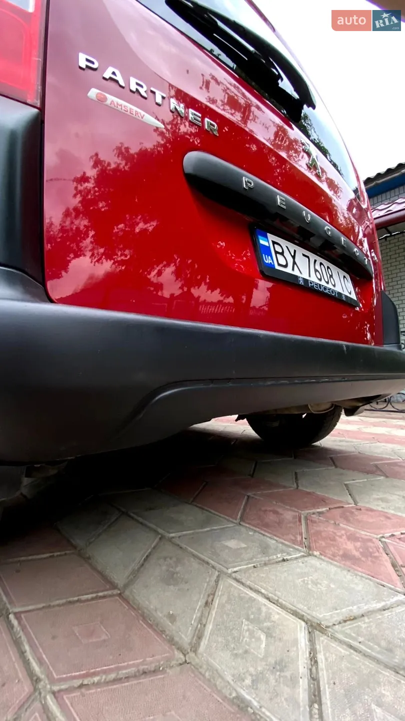 2011 Peugeot Partner - мініатюра 11