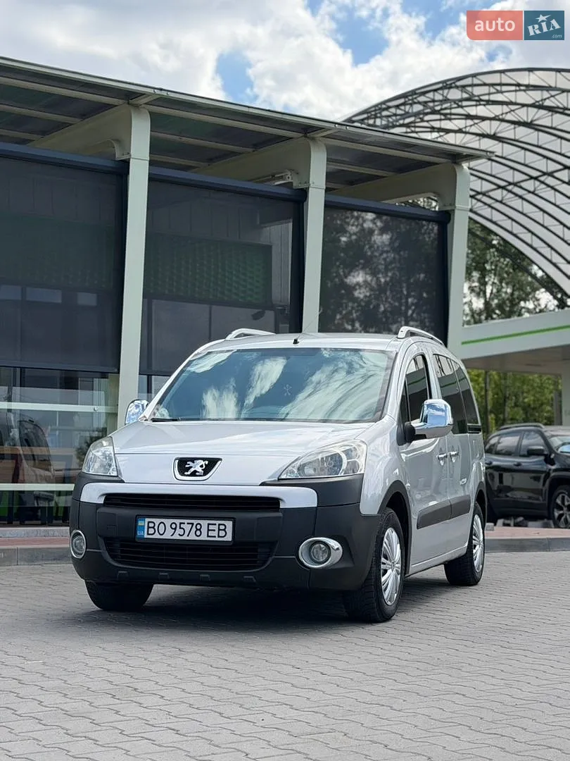 2011 Peugeot Partner - мініатюра 2