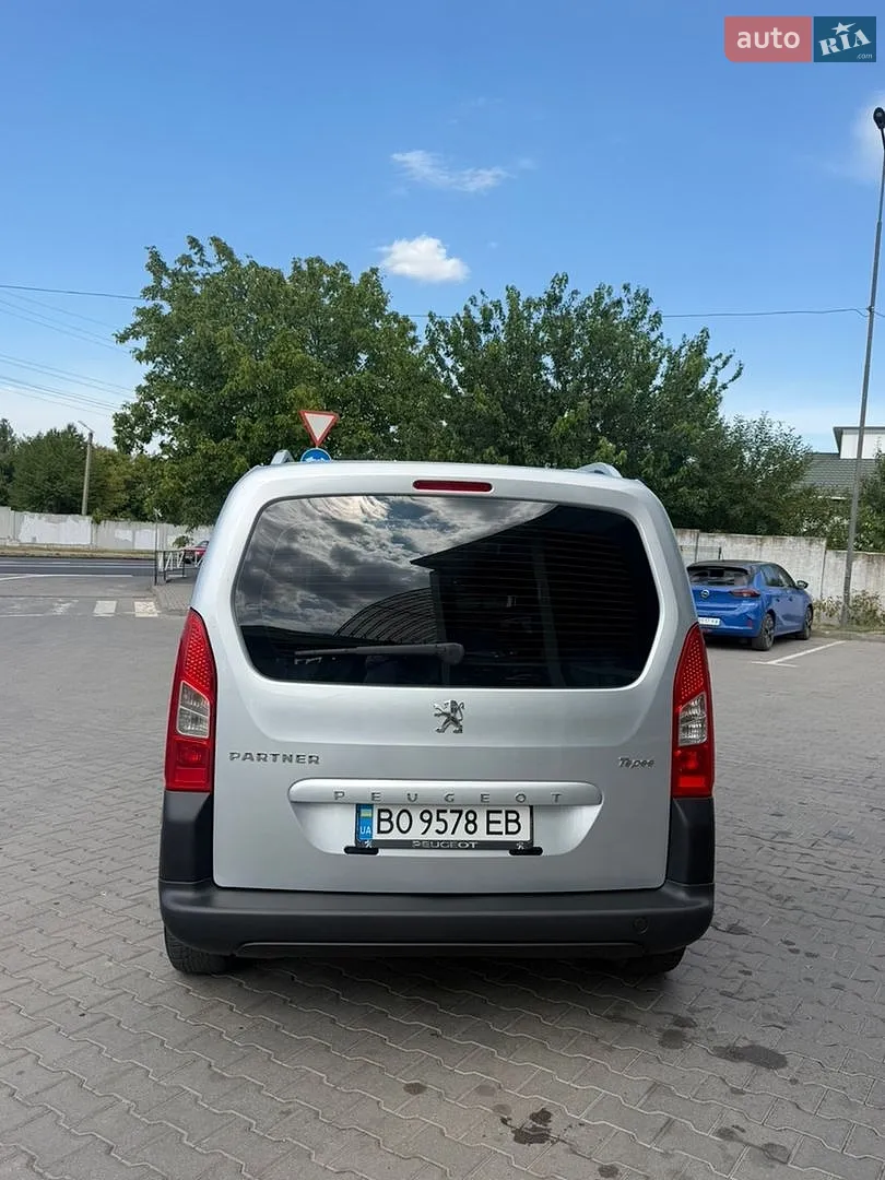 2011 Peugeot Partner - мініатюра 7