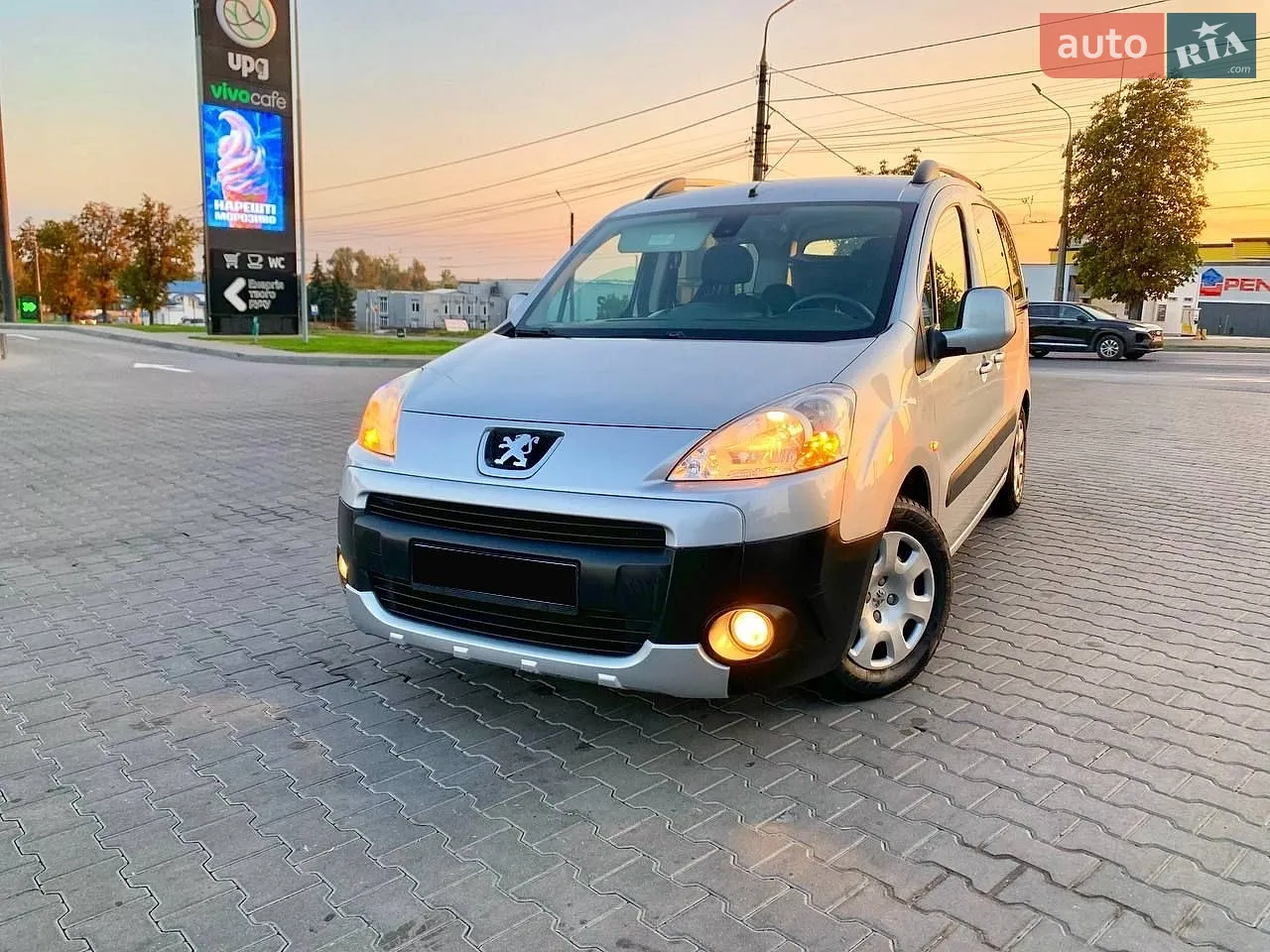 2010 Peugeot Partner - мініатюра 7