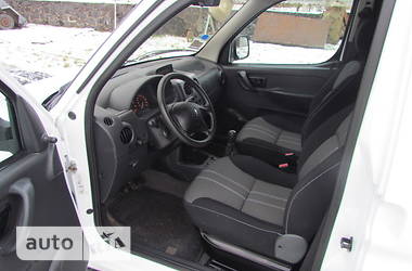 Грузопассажирский фургон Peugeot Partner 2007 в 