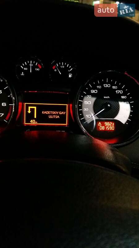 Купе Peugeot RCZ 2011 в Киеве