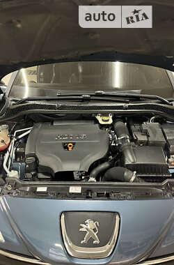 Купе Peugeot RCZ 2010 в 