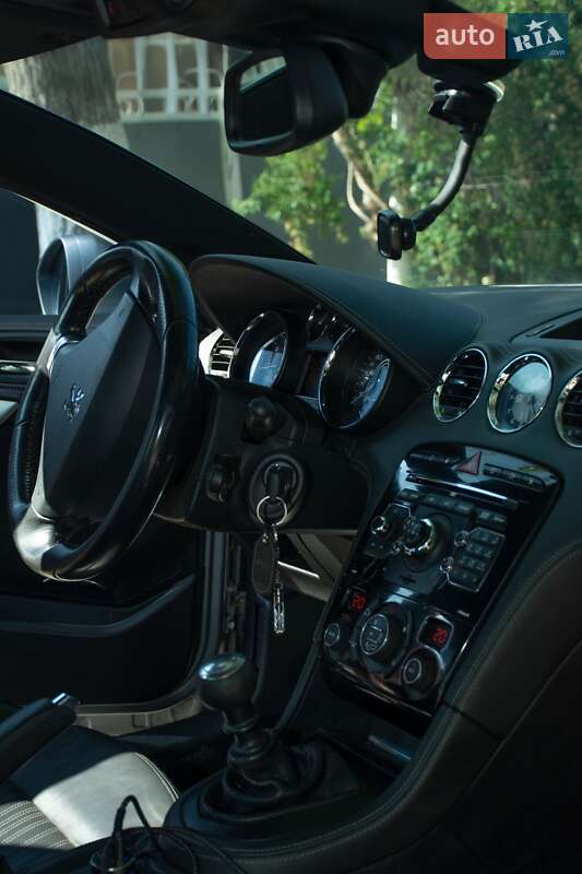 Купе Peugeot RCZ 2012 в Рені