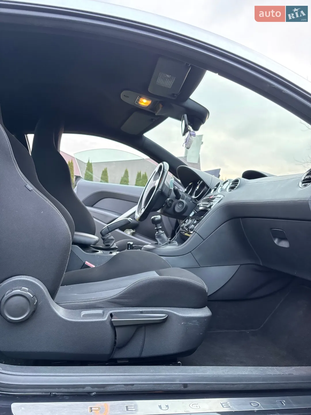 2012 Peugeot RCZ - мініатюра 13
