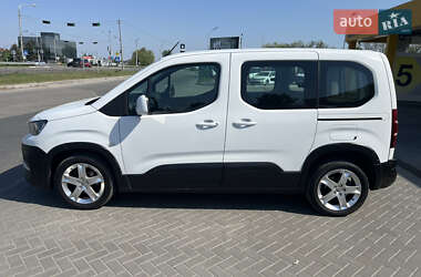 Минивэн Peugeot Rifter 2020 в 