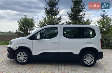 Минивэн Peugeot Rifter 2020 в 