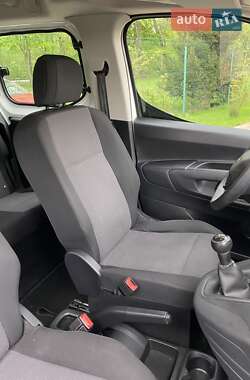 Минивэн Peugeot Rifter 2020 в 