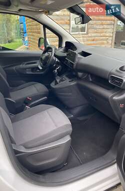 Минивэн Peugeot Rifter 2020 в 