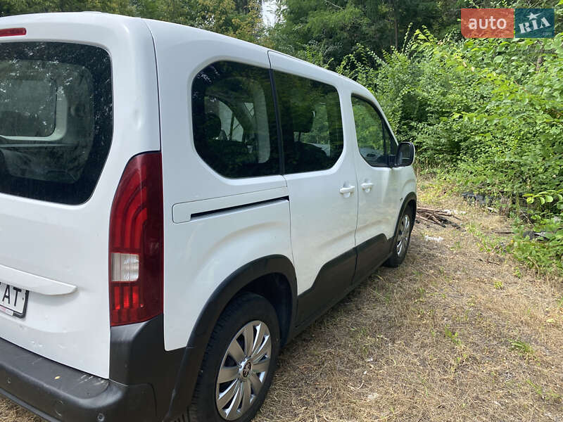 Минивэн Peugeot Rifter 2020 в Киеве