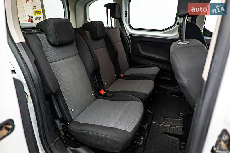 Мінівен Peugeot Rifter 2020 в Києві