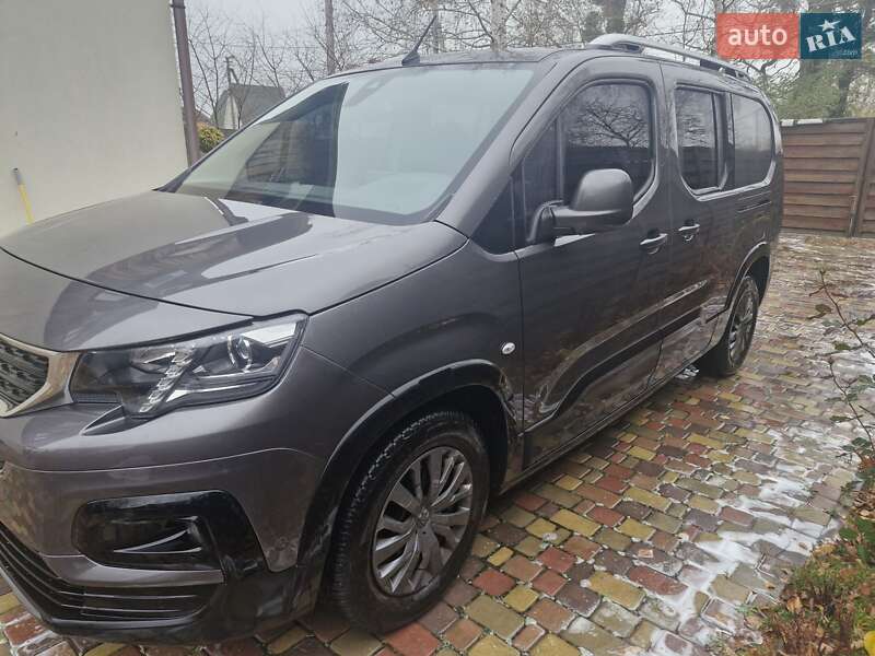 Мінівен Peugeot Rifter 2020 в Києві фото 30 Мінівен Peugeot Rifter 2020 в Києві