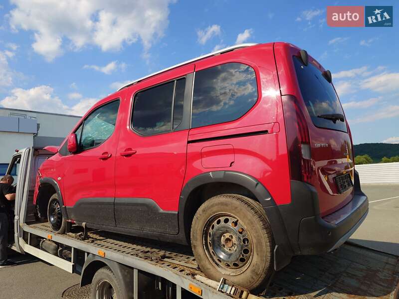 Минивэн Peugeot Rifter 2019 в Ивано-Франковске фото Минивэн Peugeot Rifter 2019 в Ивано-Франковске