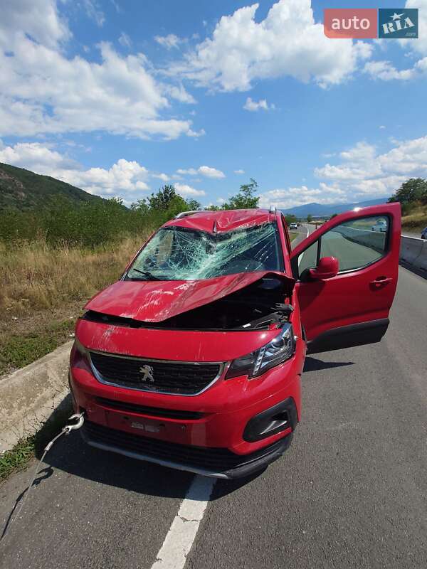 Минивэн Peugeot Rifter 2019 в Ивано-Франковске фото 8 Минивэн Peugeot Rifter 2019 в Ивано-Франковске