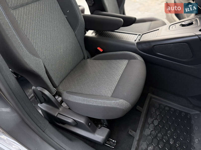 Минивэн Peugeot Rifter 2023 в Львове