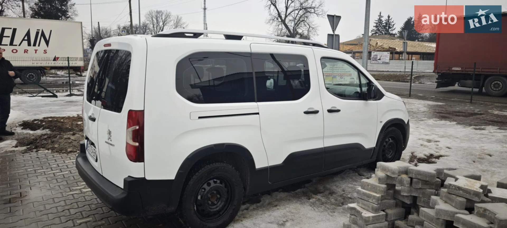 2019 Peugeot Rifter - мініатюра 9