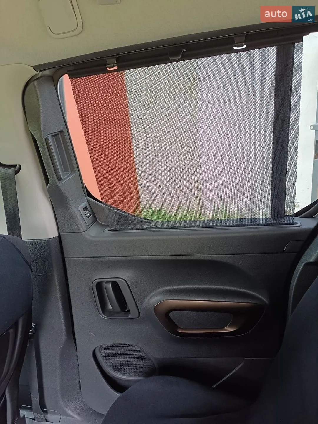 2019 Peugeot Rifter - мініатюра 25