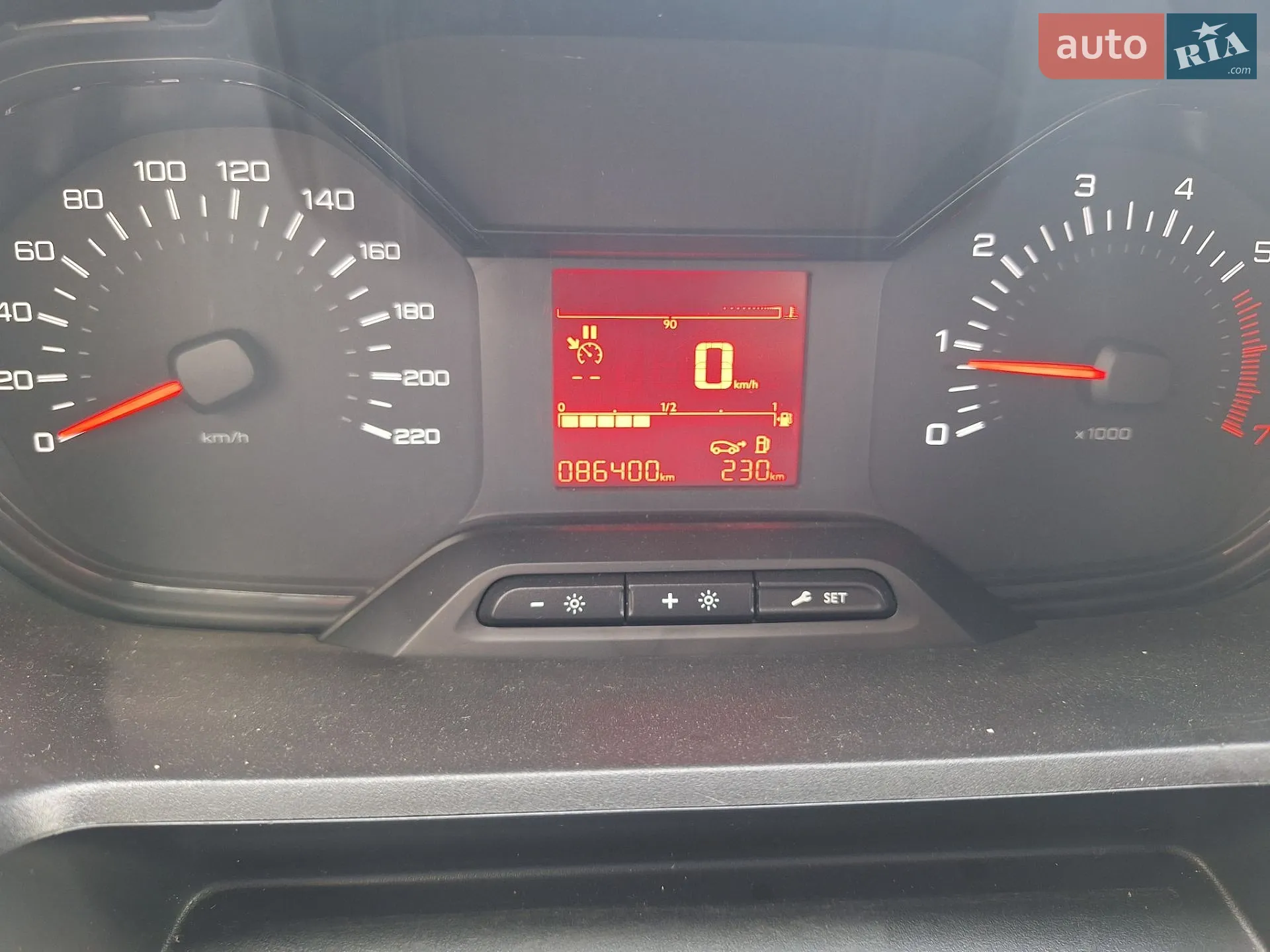 2019 Peugeot Rifter - мініатюра 10