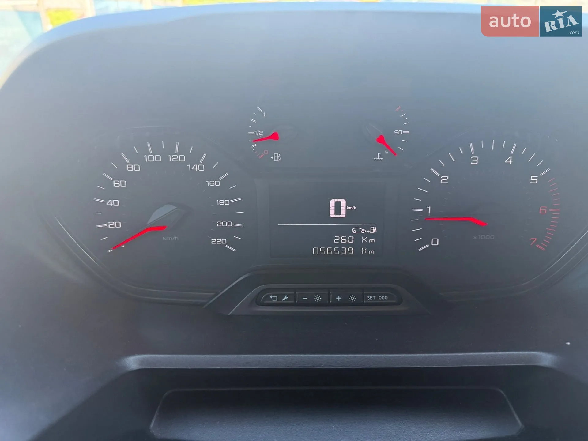 2021 Peugeot Rifter - мініатюра 25