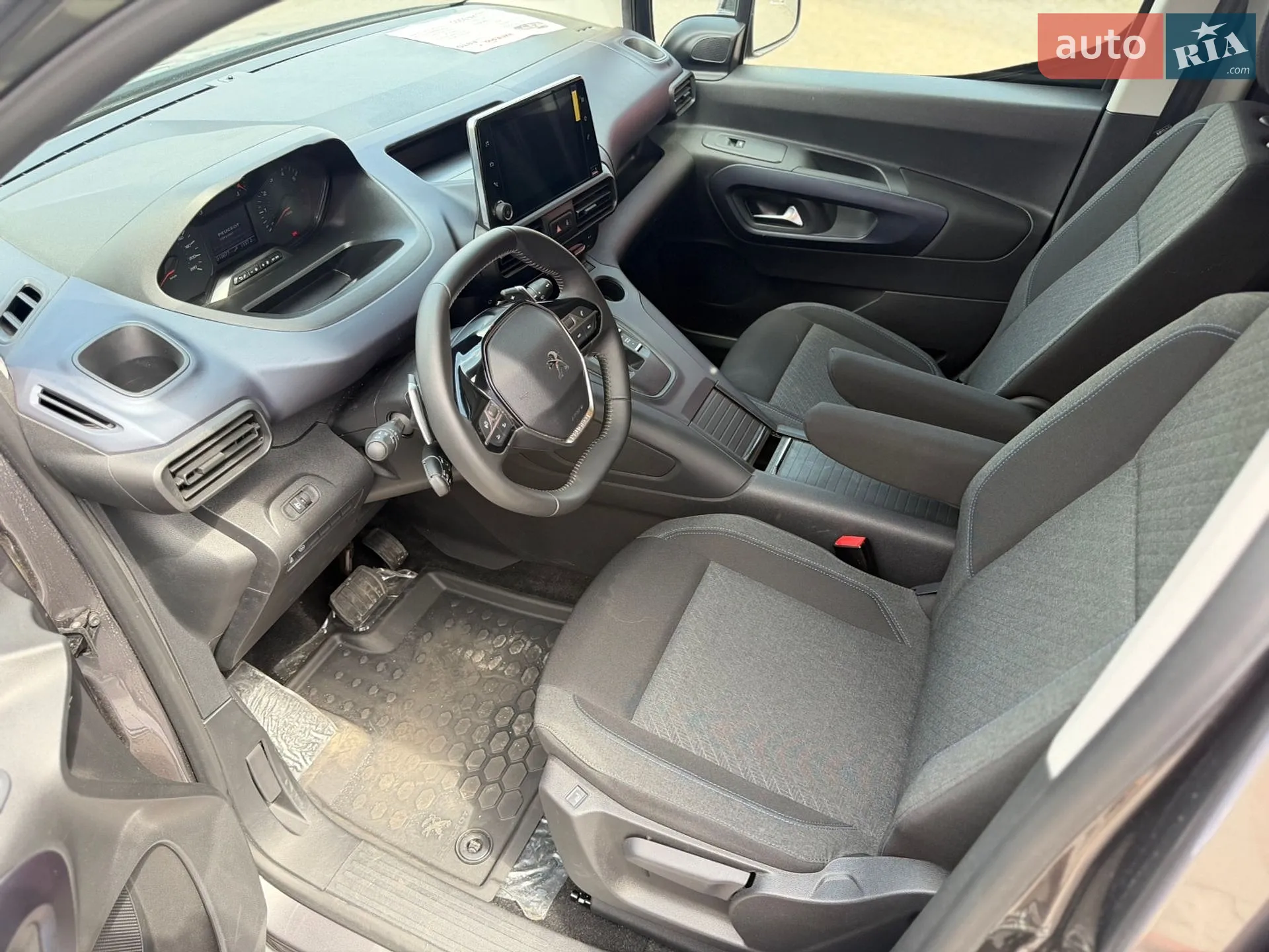 2023 Peugeot Rifter - мініатюра 10