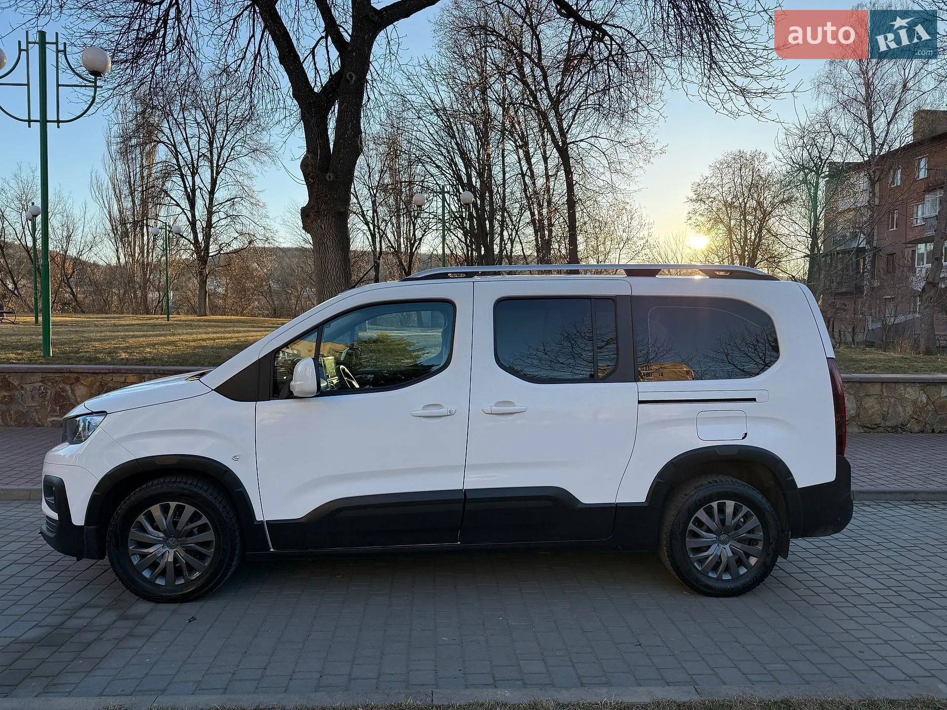 2019 Peugeot Rifter - мініатюра 3