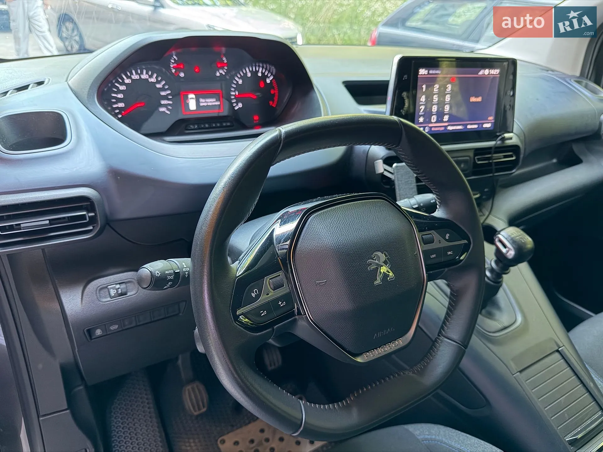 2023 Peugeot Rifter - мініатюра 16