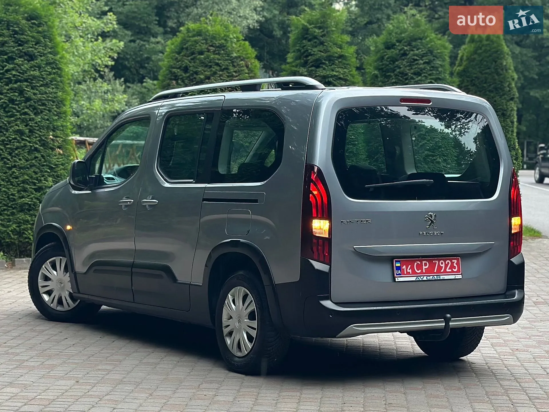 2021 Peugeot Rifter - мініатюра 36