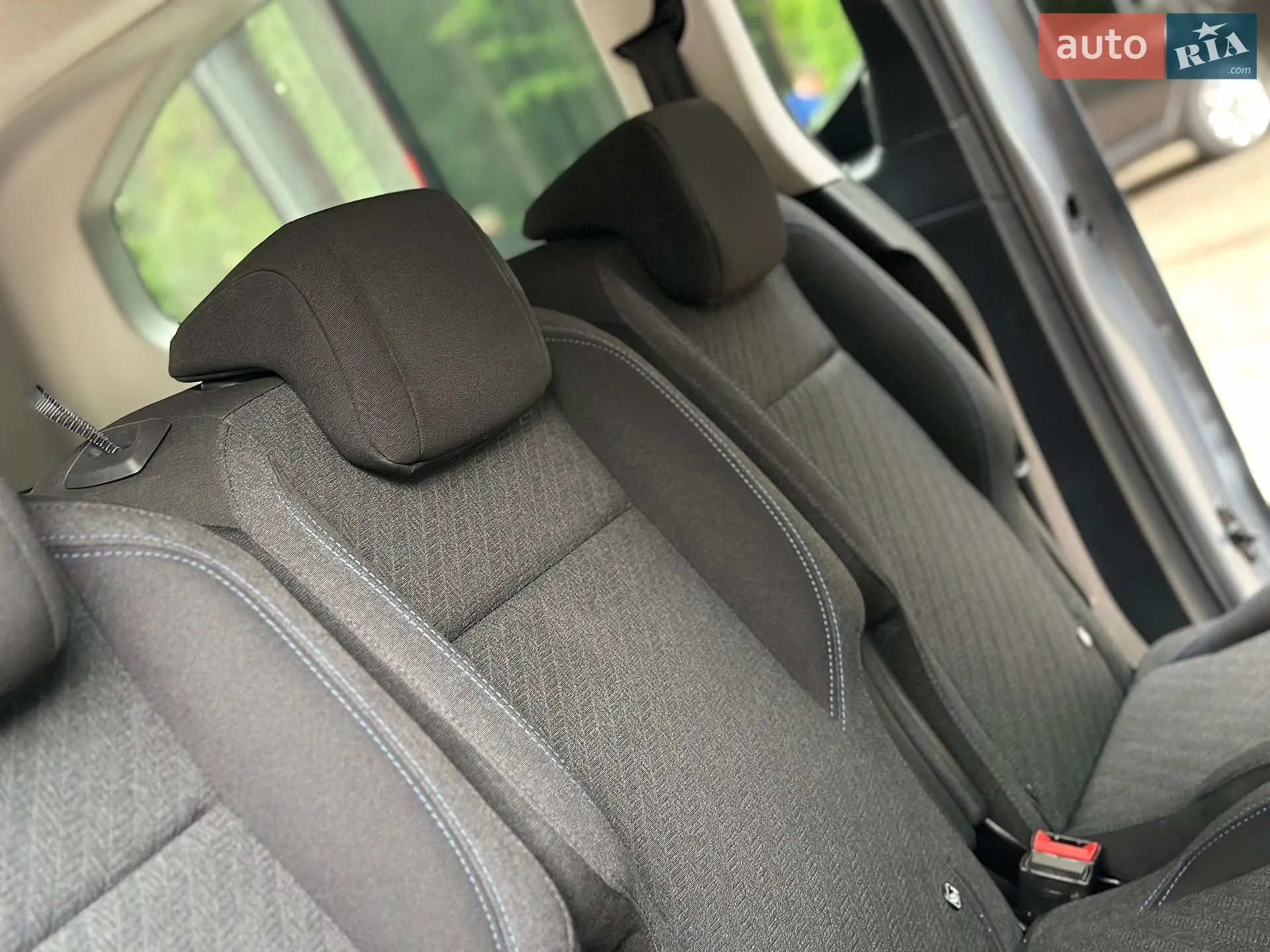 2021 Peugeot Rifter - мініатюра 49