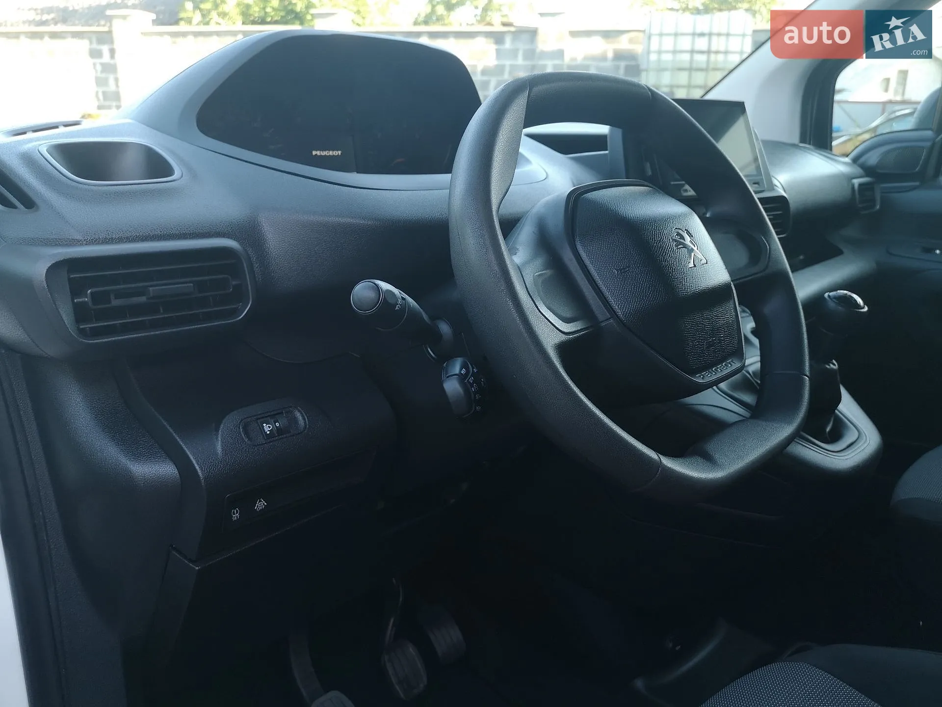 2018 Peugeot Rifter - мініатюра 29