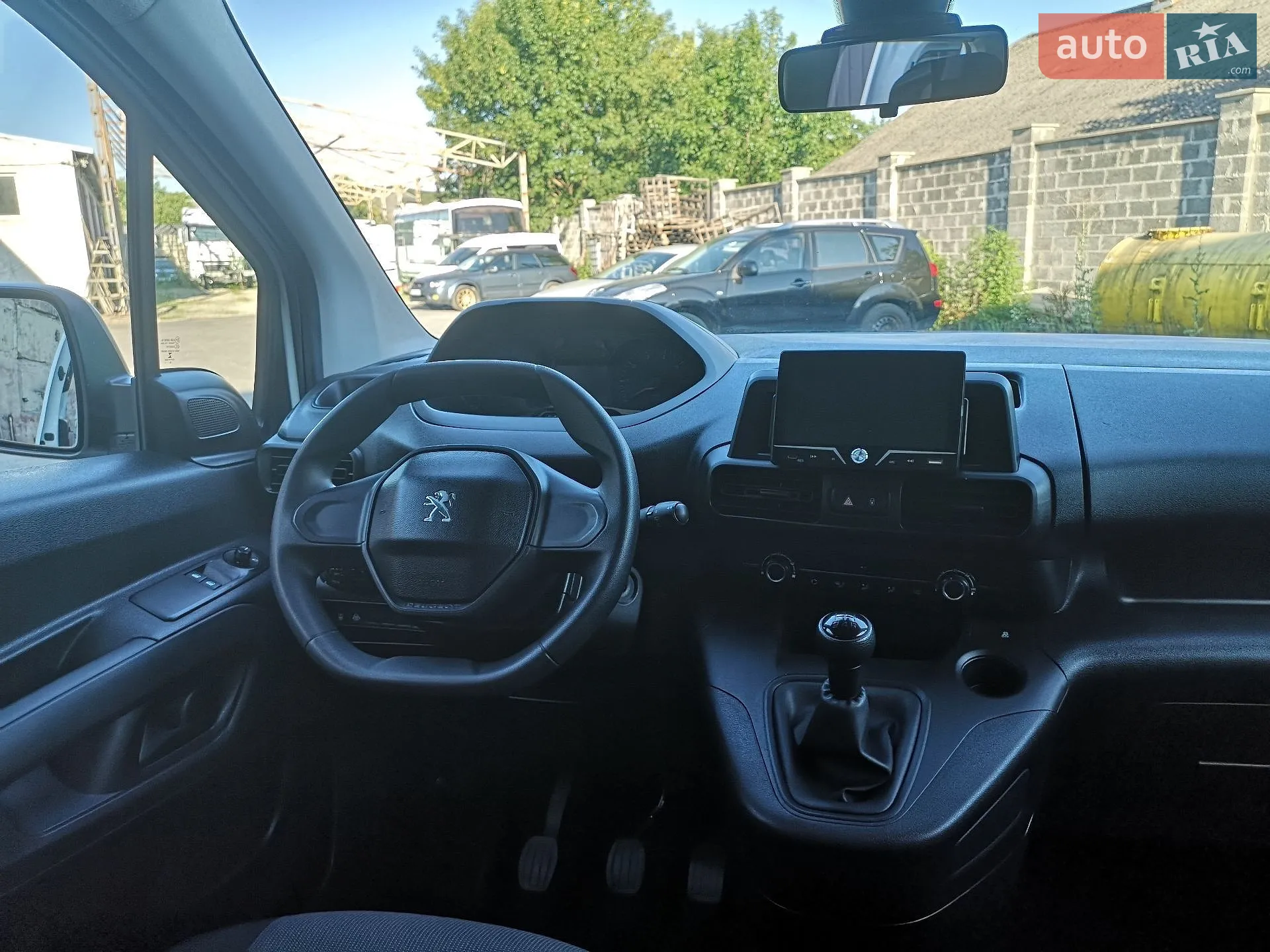 2018 Peugeot Rifter - мініатюра 25