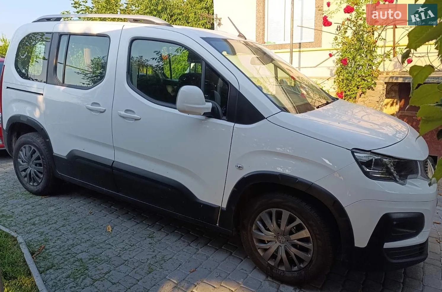 2020 Peugeot Rifter - мініатюра 2