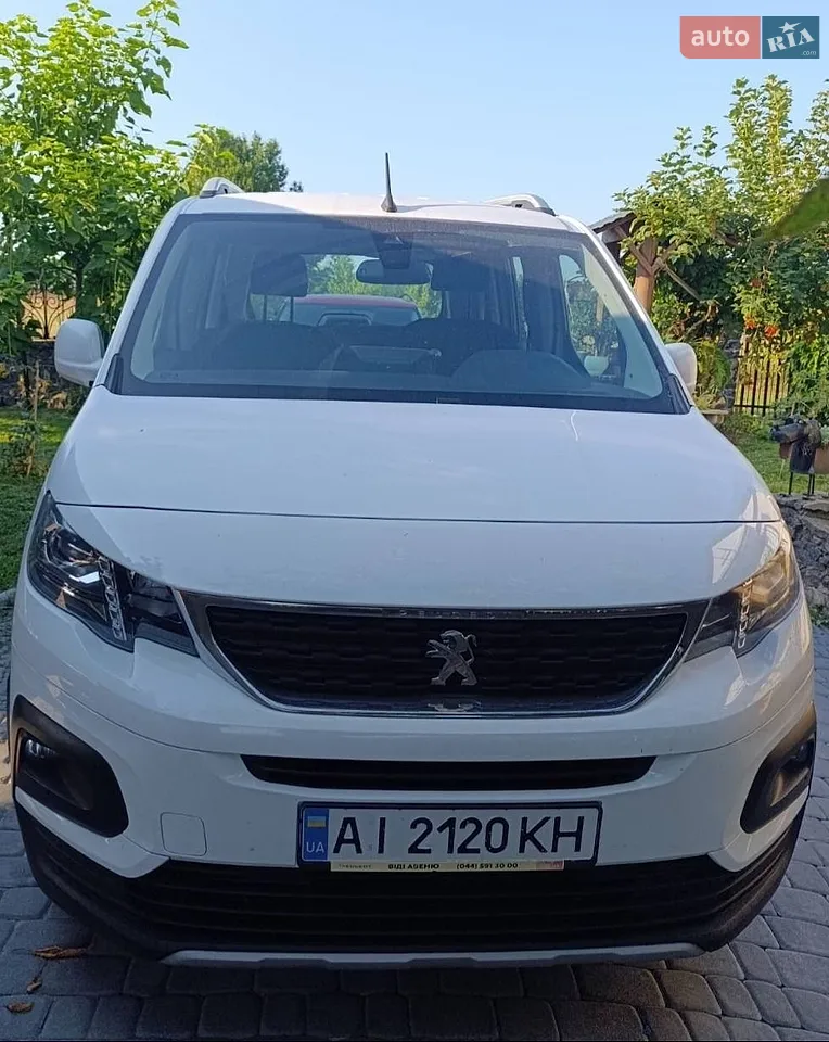 2021 Peugeot Rifter - мініатюра 38