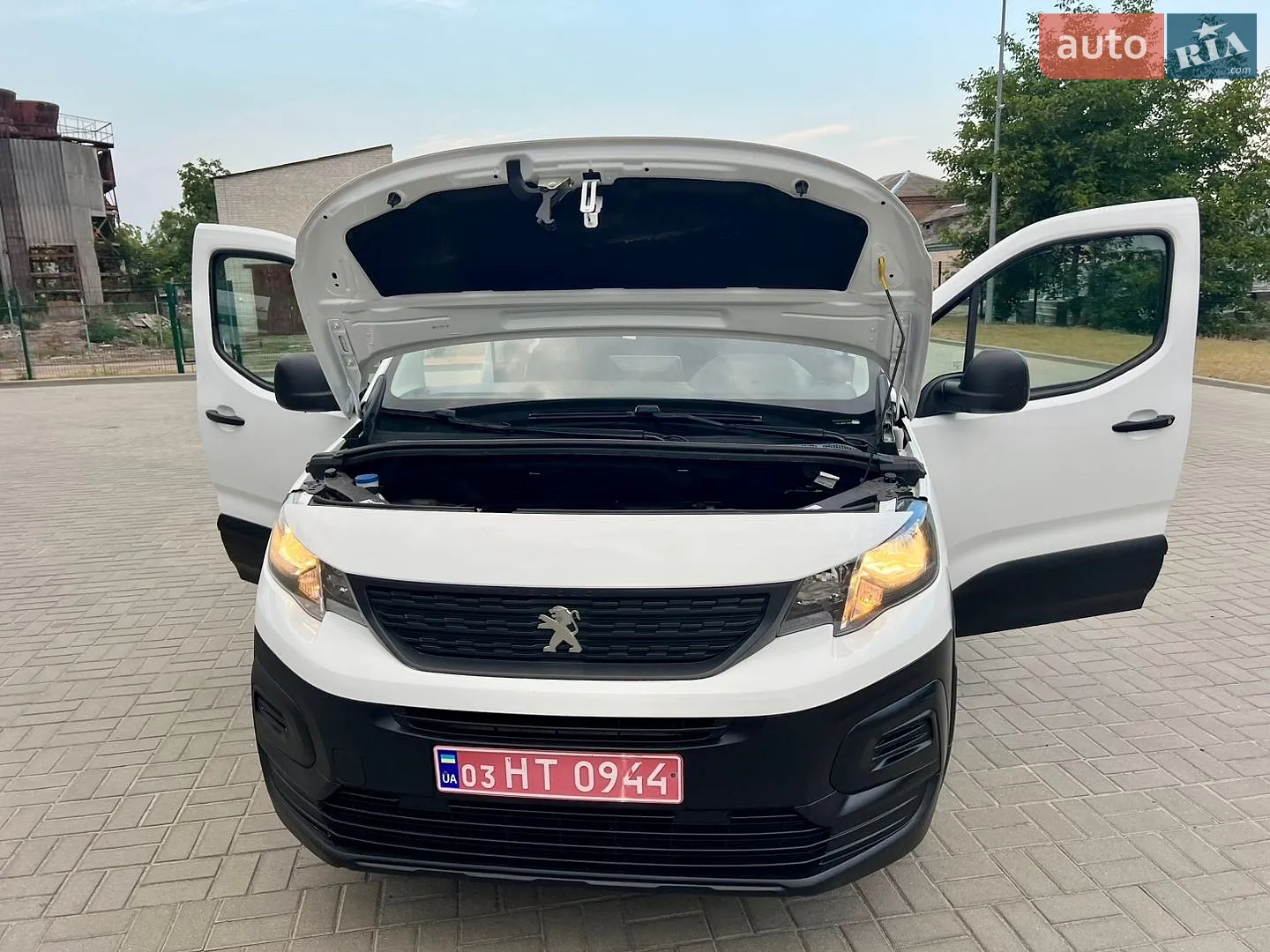 2020 Peugeot Rifter - мініатюра 40