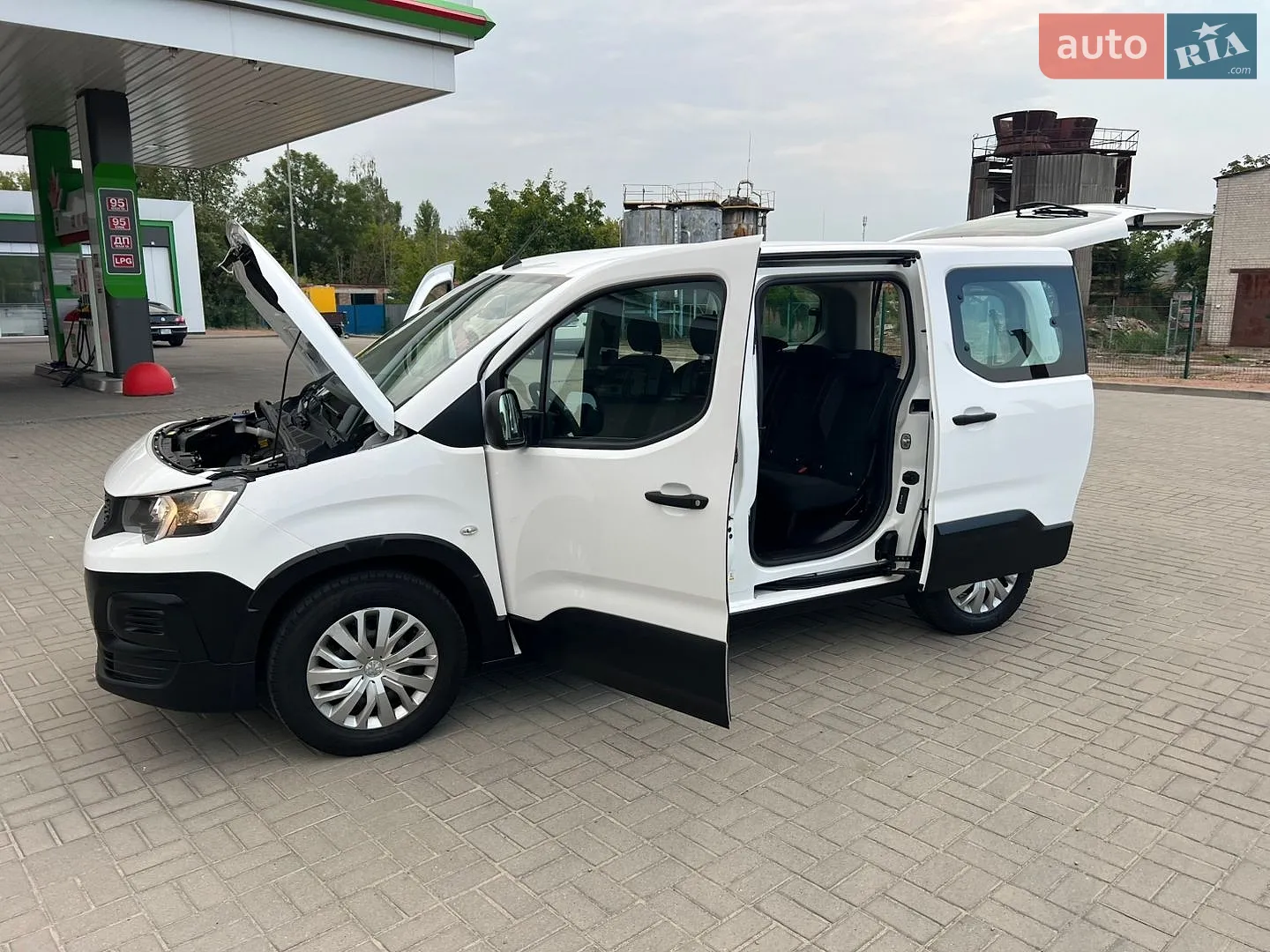 2020 Peugeot Rifter - мініатюра 58