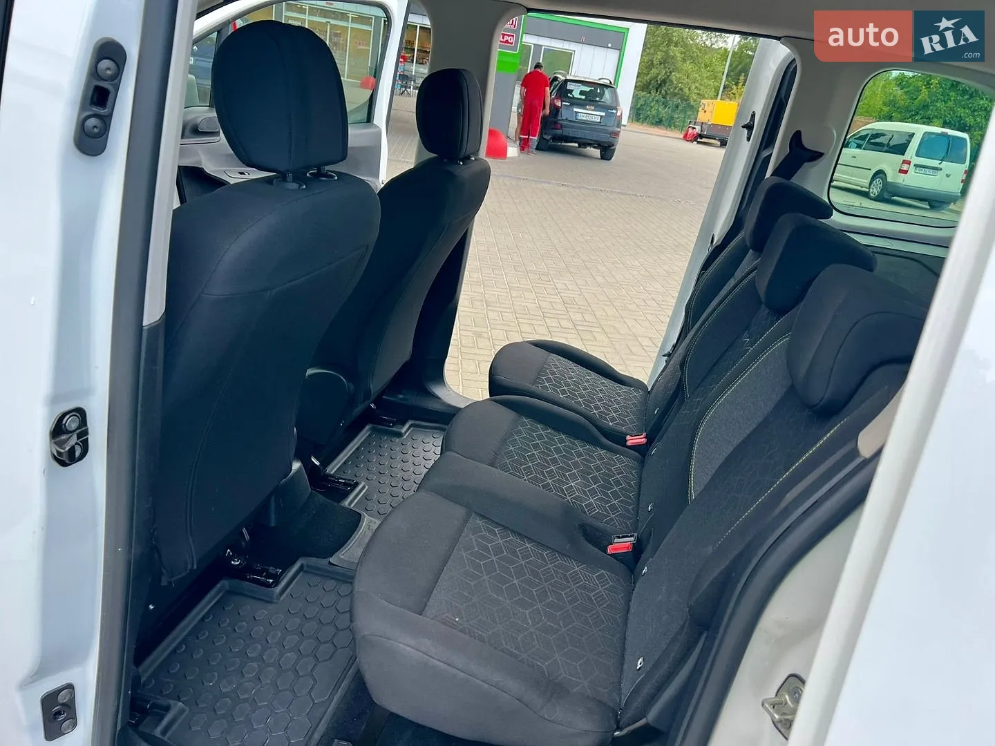 2020 Peugeot Rifter - мініатюра 75