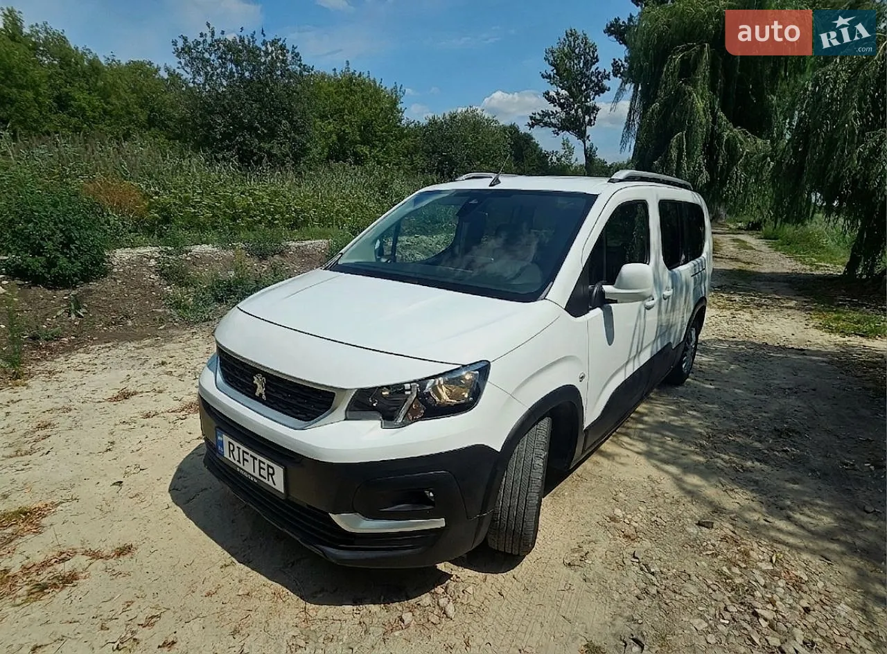 2021 Peugeot Rifter - мініатюра 39