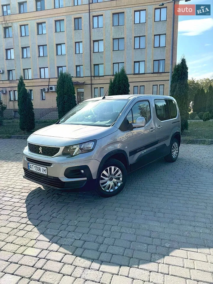 2021 Peugeot Rifter - мініатюра 35