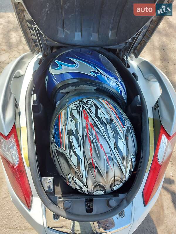 Грузовые мотороллеры, мотоциклы, скутеры, мопеды Peugeot Satelis 2012 в Вишневом