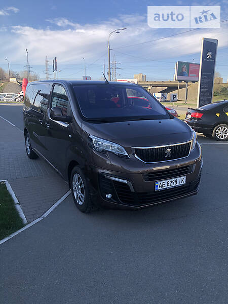 Мінівен Peugeot Traveller 2017 в Києві