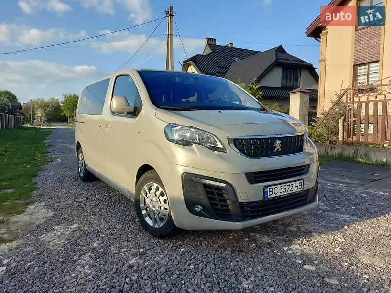 Peugeot Traveller