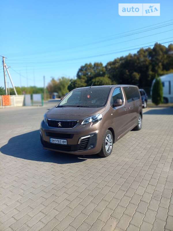 Мінівен Peugeot Traveller 2018 в Радомишлі