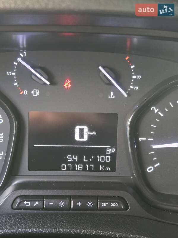 Минивэн Peugeot Traveller 2017 в Харькове