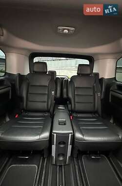 Минивэн Peugeot Traveller 2018 в 