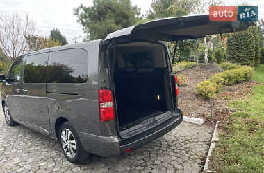 Минивэн Peugeot Traveller 2020 в 