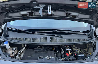 Минивэн Peugeot Traveller 2020 в 