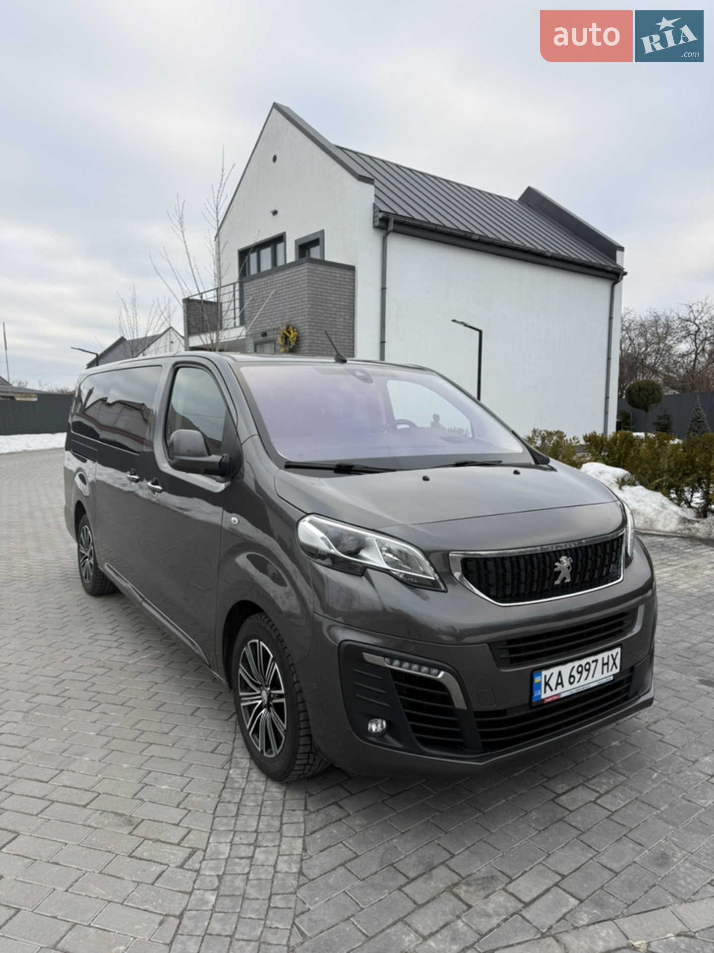 2021 Peugeot Traveller - мініатюра 8