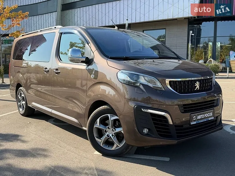 Peugeot Traveller 2018