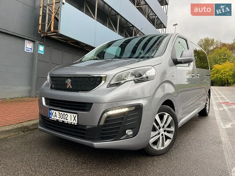 Peugeot Traveller