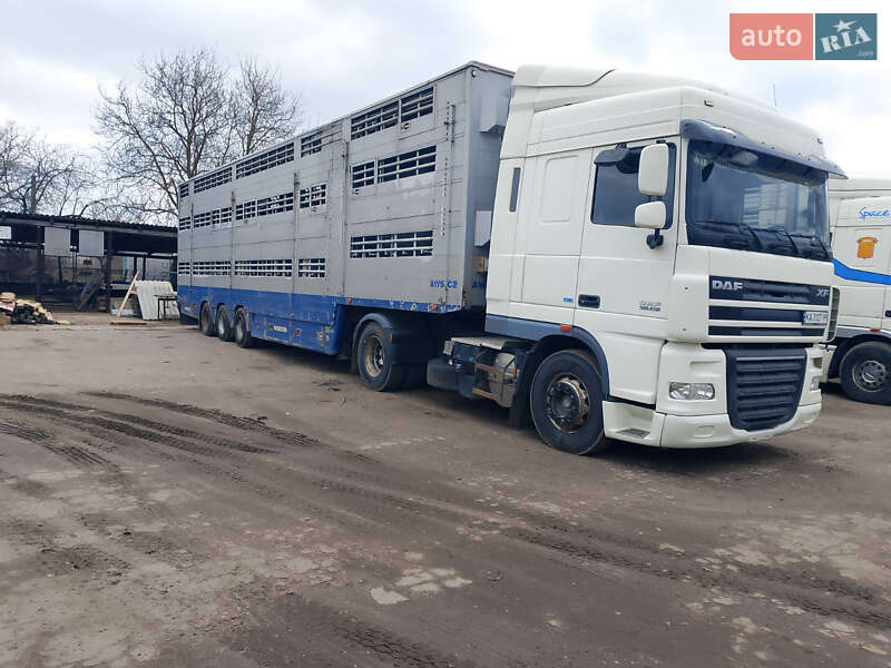 Для перевозки животных - полуприцеп Pezzaioli SBA 2000 в Лубнах фото 2 Для перевозки животных - полуприцеп Pezzaioli SBA 2000 в Лубнах