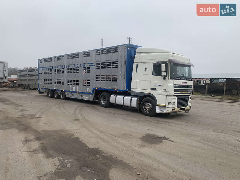 Для перевозки животных - полуприцеп Pezzaioli SBA 2005 в Казатине фото 2 Для перевозки животных - полуприцеп Pezzaioli SBA 2005 в Казатине